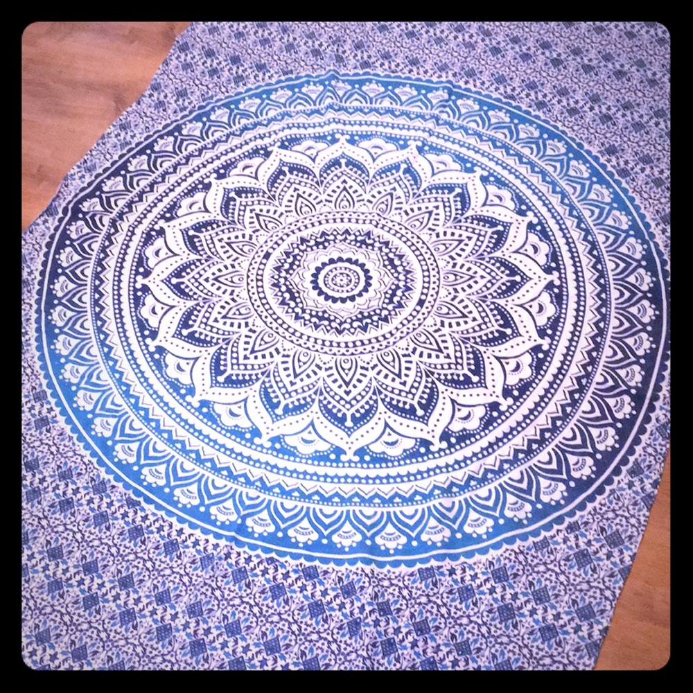 Blue tapestry flower 🌸